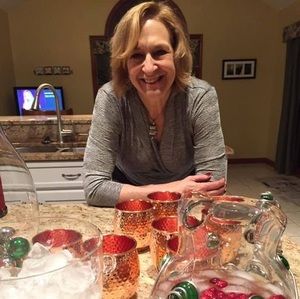 Meet your Posher, Carol